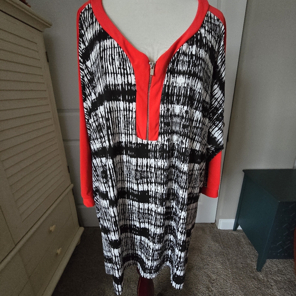 Black/red/white Notations top 3X